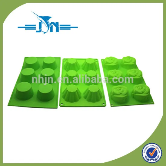 3 Different Baking Molds