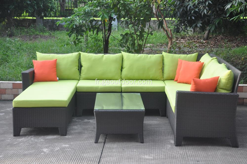 Sofa de loisirs vert avec cadre en aluminium