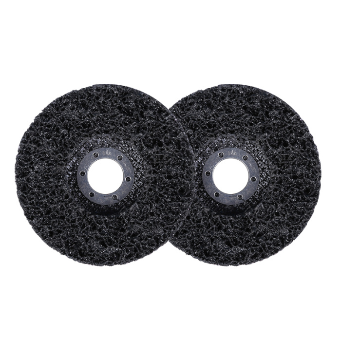 Снимите диски для снятия диска с удалением полипов.