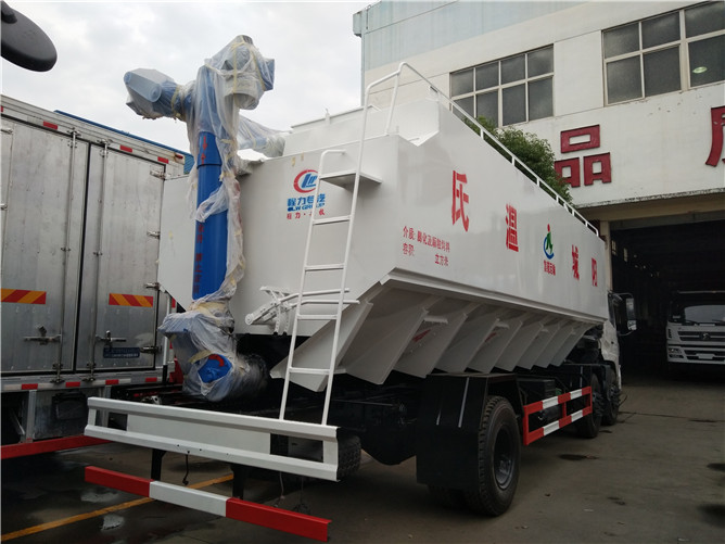 30cbm dongfeng manyan motocin sufuri