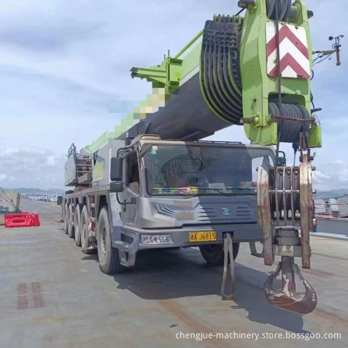 Used 220Ton Zoomlion Truck Crane from Top Factory