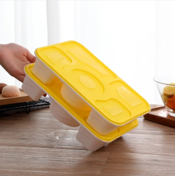 90Sets/Carton Eco-friendly PP Plastic 4 Grids Lunch Box: Perfect Disposable Bento Box for Adults
