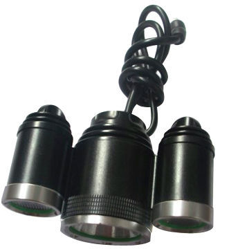 LED Bicycle Light with 1 x Cree XM-L T6 and 2 x Cree XP-E R2 LED