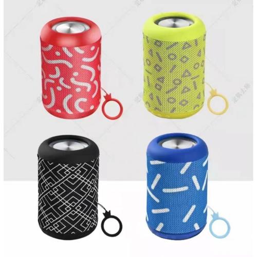 Plastic Bluetooth 5.0 wireless speaker with led lights