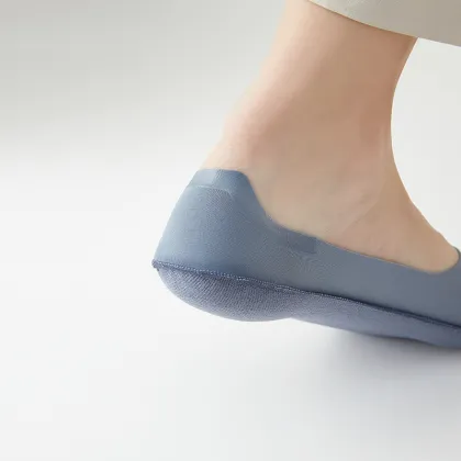 Men's Fashionable No Show Boat Socks: Ice Silk, Breathable, and Anti-Bacterial