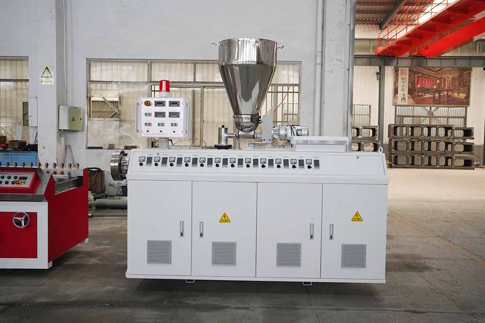 Upvc Asa Roof Title Extrusion Line