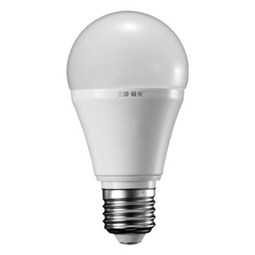 high lumen 7W/3000K SMD LED Bulb with long life