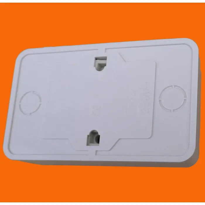 Розетка двойная без заземления белая (S1209)