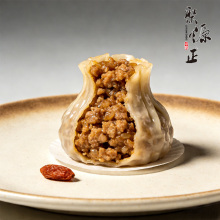 Вкусный клейкий рис и свинина ручной работы Шаомай