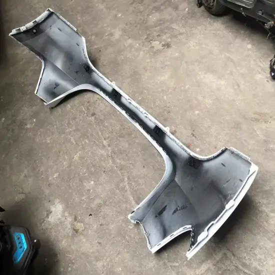 Competitive Price OEM Promotional Merced W204 Rear Bumper