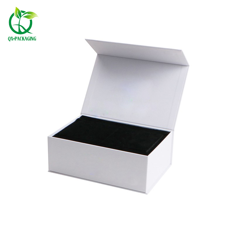 Cosmetic Display Box