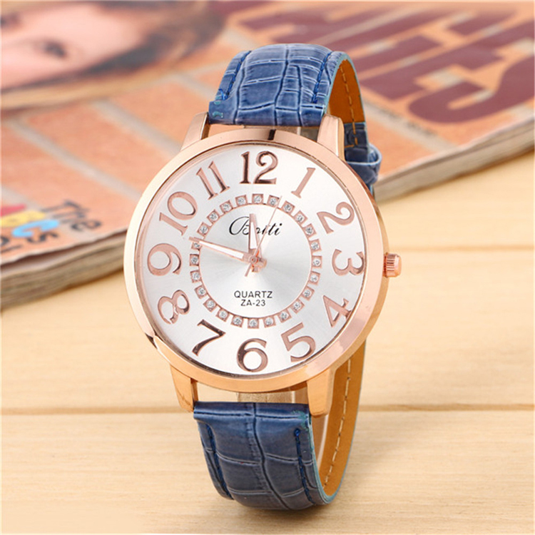 2016 New Quartz Watch Leather Wrist Watch