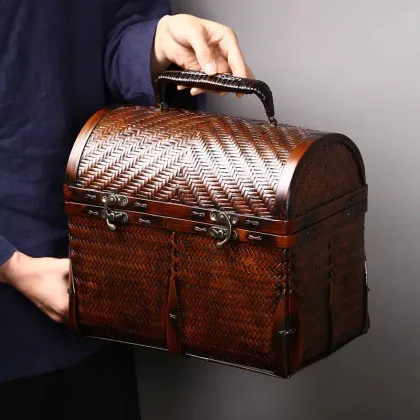 Portable Bamboo Tea Chest: Intangible Cultural Heritage for Outdoor Tea Parties
