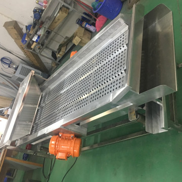 Fruit and vegetable processing vibration screen machine