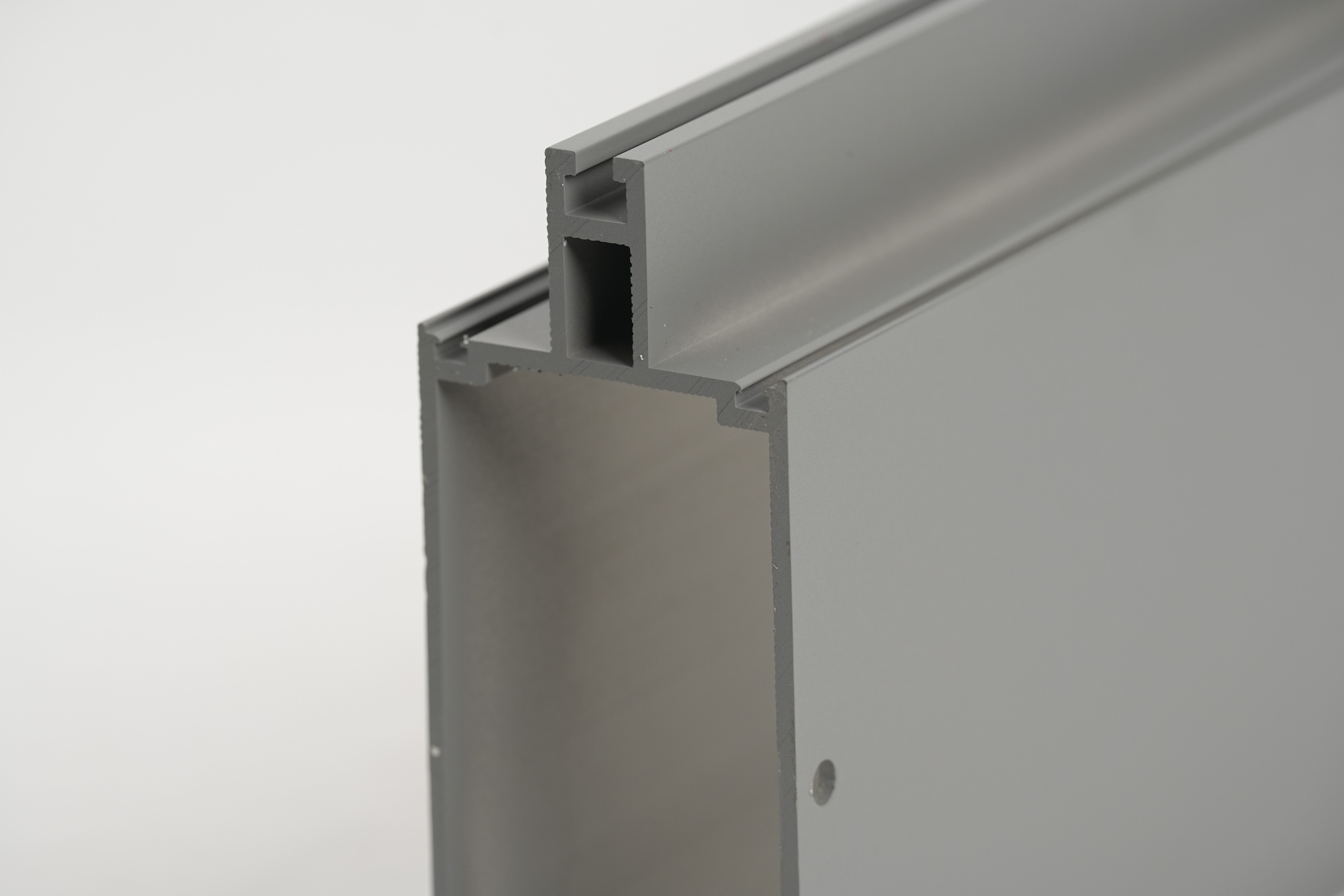 Structural curtain wall profiles