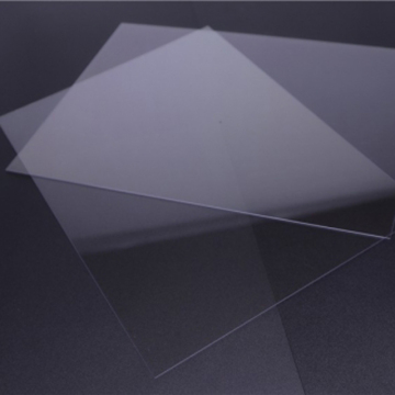 Transparent Flame-Resistant Polycarbonate Sheets: Ideal Laminating and Insulating Materials