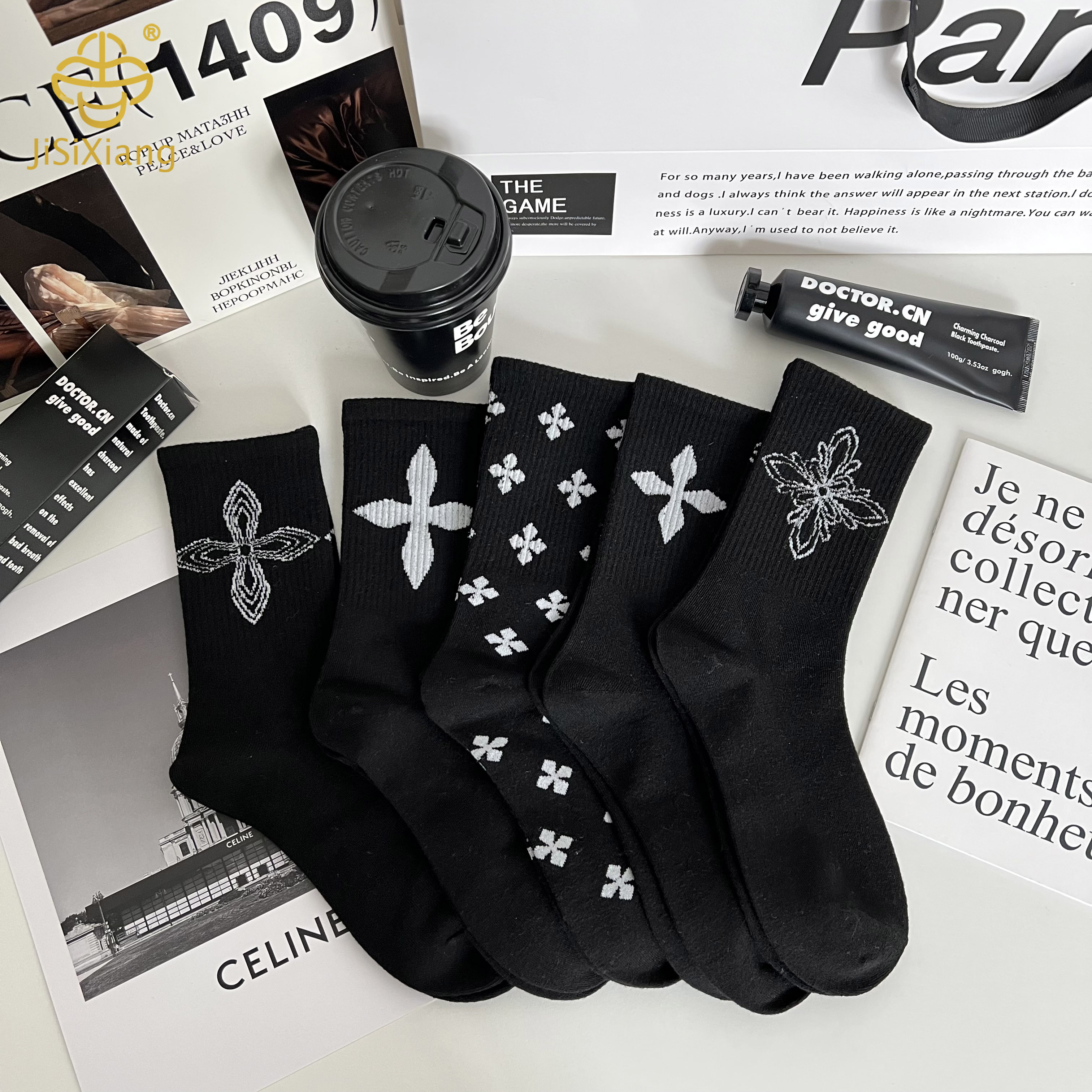 유럽과 미국 검은 교차 긴 양말