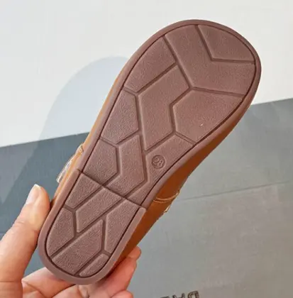 New Retro Girls' Soft-Soled Beanie Shoes & Boys' Single PU Leather Slip-On Shoes