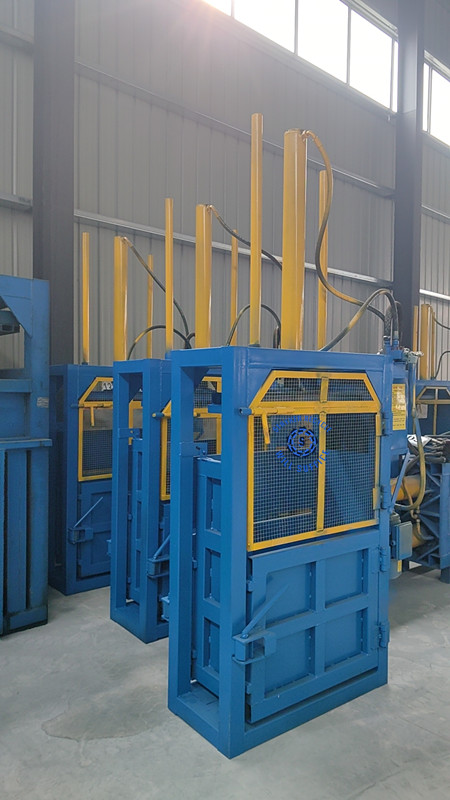 Vertical Semi-automatic Hydraulic Packer, Waste Paper Baler, And Waste ...