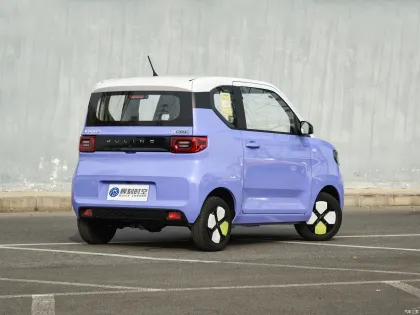 2022 New Chinese Macaron Wuling Mini EV Electric Cars