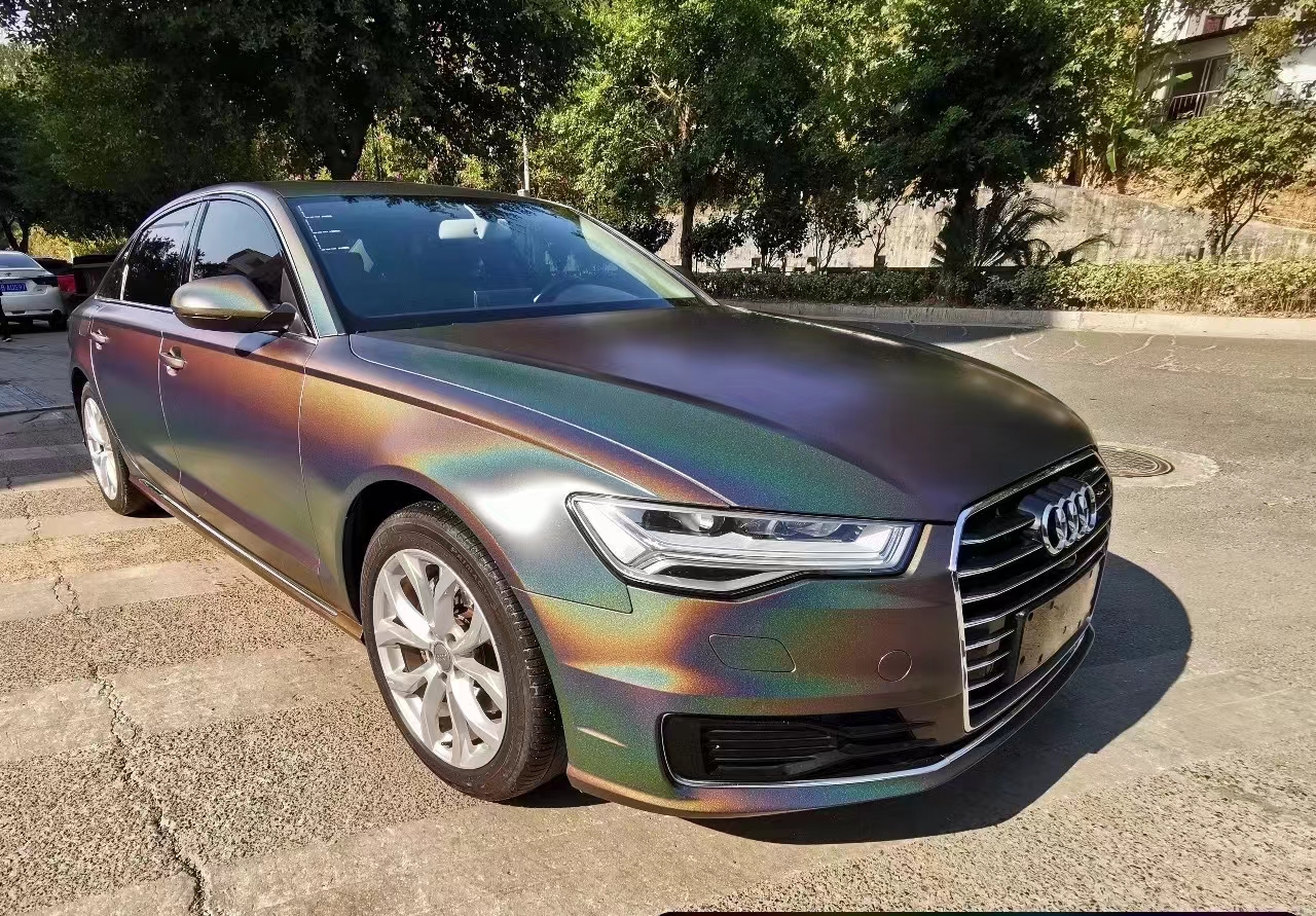 Vinilo de automóvil gris láser holográfico mate