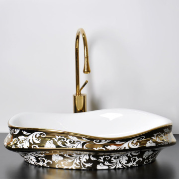 Squisiti articoli sanitari in ceramica in oro oro per tendenze del design del bagno