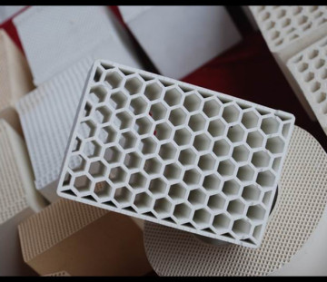 Cordierite / Mullite/ High alumina Honeycomb Brick