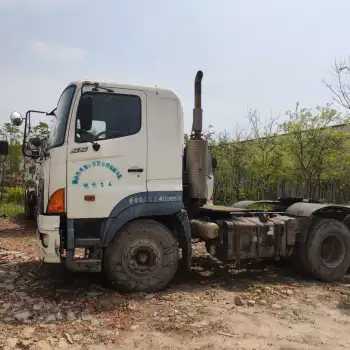 Euro 3 Factory Price Used Hino 700 6X4 Tractor Truck
