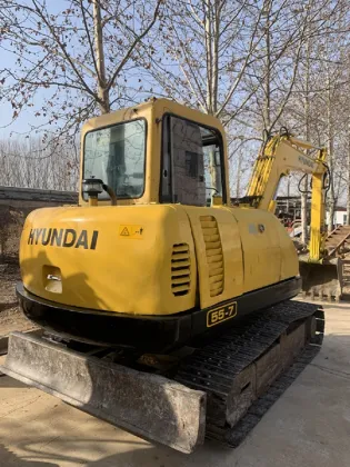 HYUNDAI USED MINI Excavator
