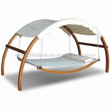 Fashionable Standard Wooden Hammock, Measures 320 x 160 x 175cm