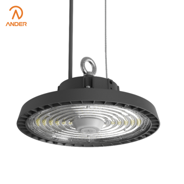 حلول إضاءة Highbay الصناعية عالية الأداء