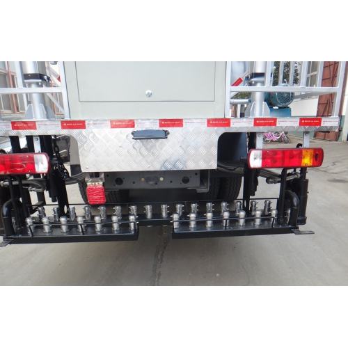 ใหม่ล่าสุด HOWO 16tons Bitumen Emulsion Spraying Truck