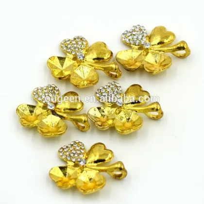 lucky clover plating alloy with stone acrylic frame pendant