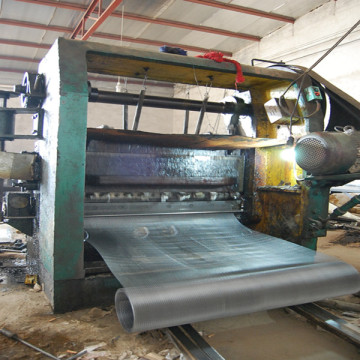 High quality low price automatic crimped wire mesh machine(factory and supplier)