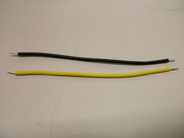 Teflon insulation resisting heat wire