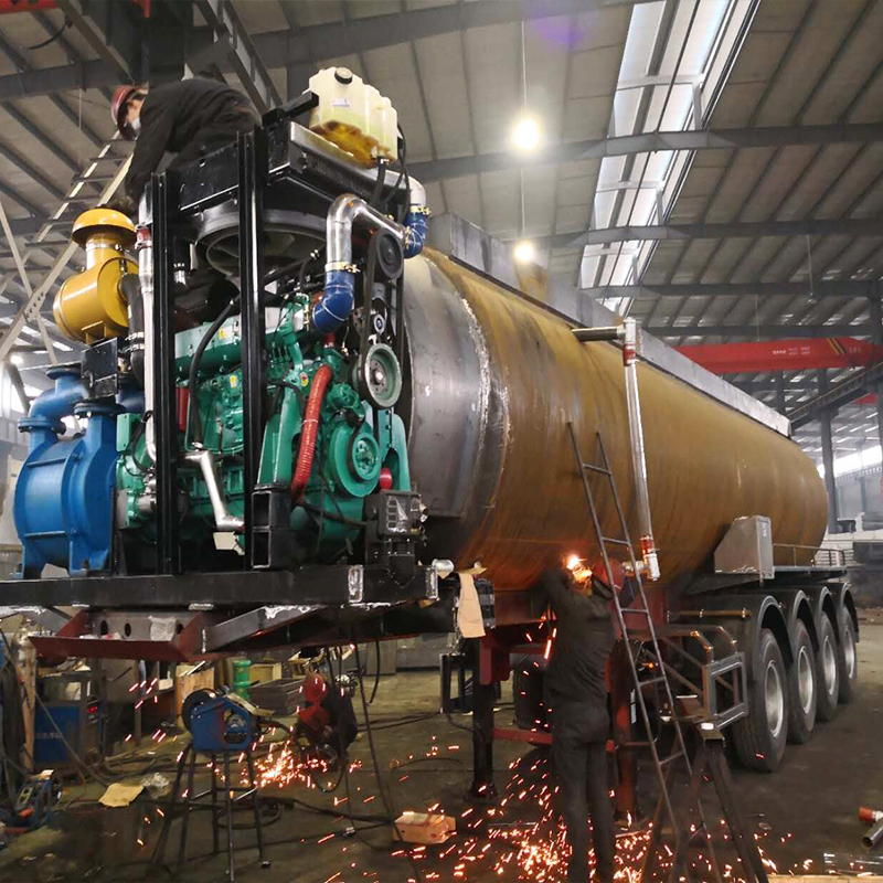 Sewage Suction Trailer (2)