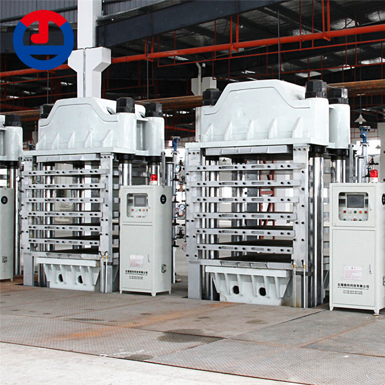 EVA Foaming Press for breathable product