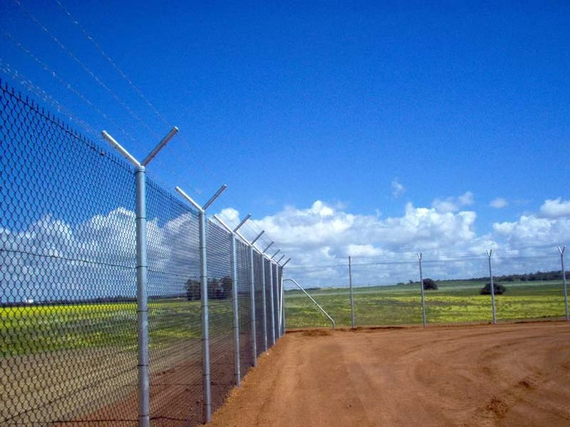 chain link fence (15)