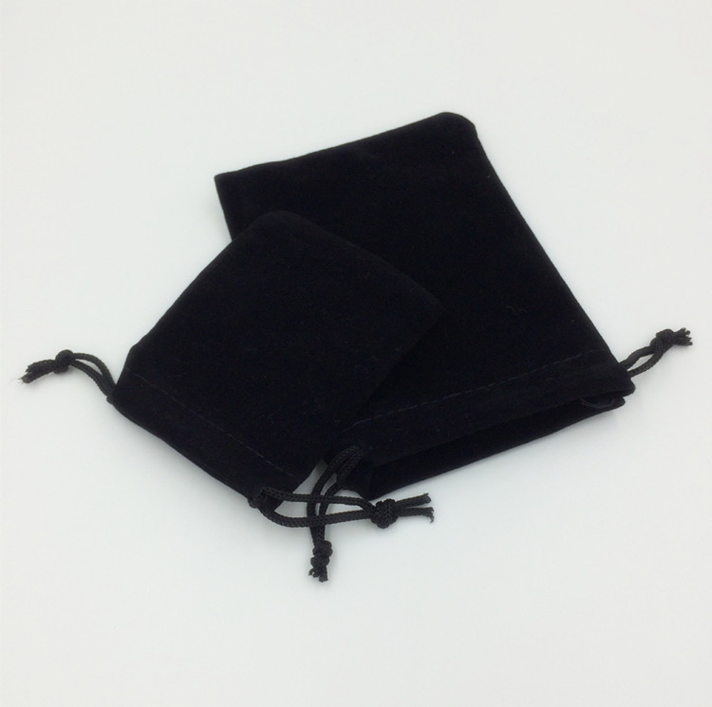 Customized velvet drawstring jewelry pouch