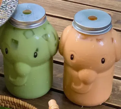 Clear Plastic Cold Pressed Juice and Bubble Tea Bottles