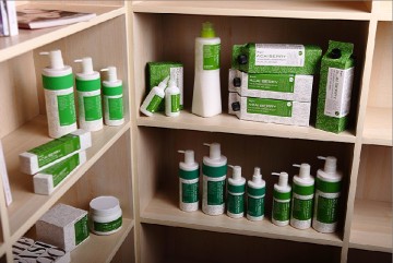 Herbal Extracts Oily Hair Daily Shampoo (A012)