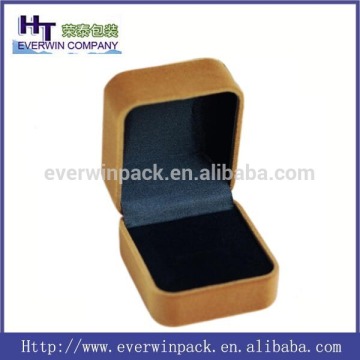 top wholesale Egagement ring box covered with velvet,wedding case