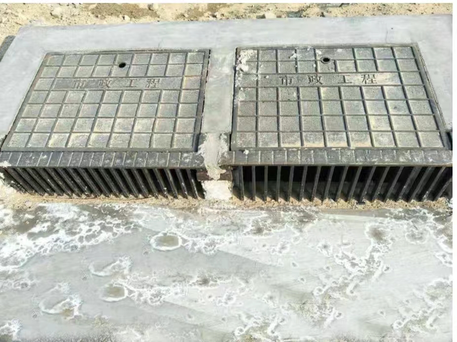 square nodular iron side vertical rainwater grate