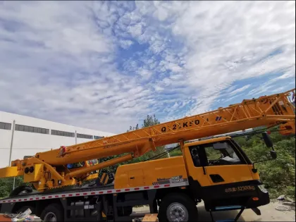 25tonTerrain Crane Hoisting Machinery Boom Truck Crane