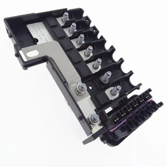 MOQ1 FACTORY Battery Circuit Fuse Box for VW Models: MK6 Polo, Octavia, Rapid, and Fabia