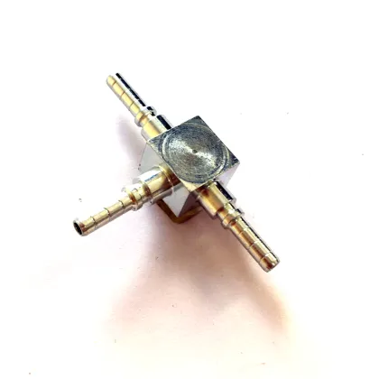 Auto Brake Hoses and Fittings for Toyota Trucks and Trailers