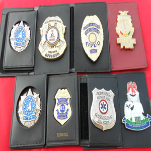 Supply Custom Metal Badge (GZHY-BADGE-011)