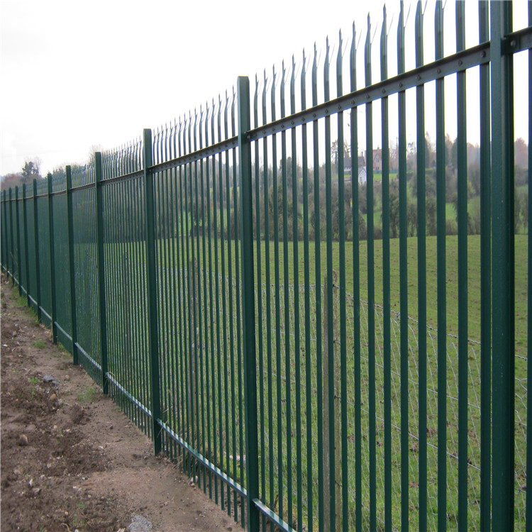 Galvanised and PVC green or black palisade fencing