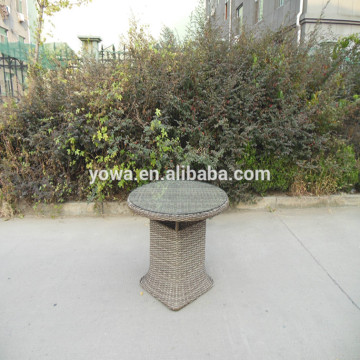 GOOD SELLING RATTAN DINING TABLE