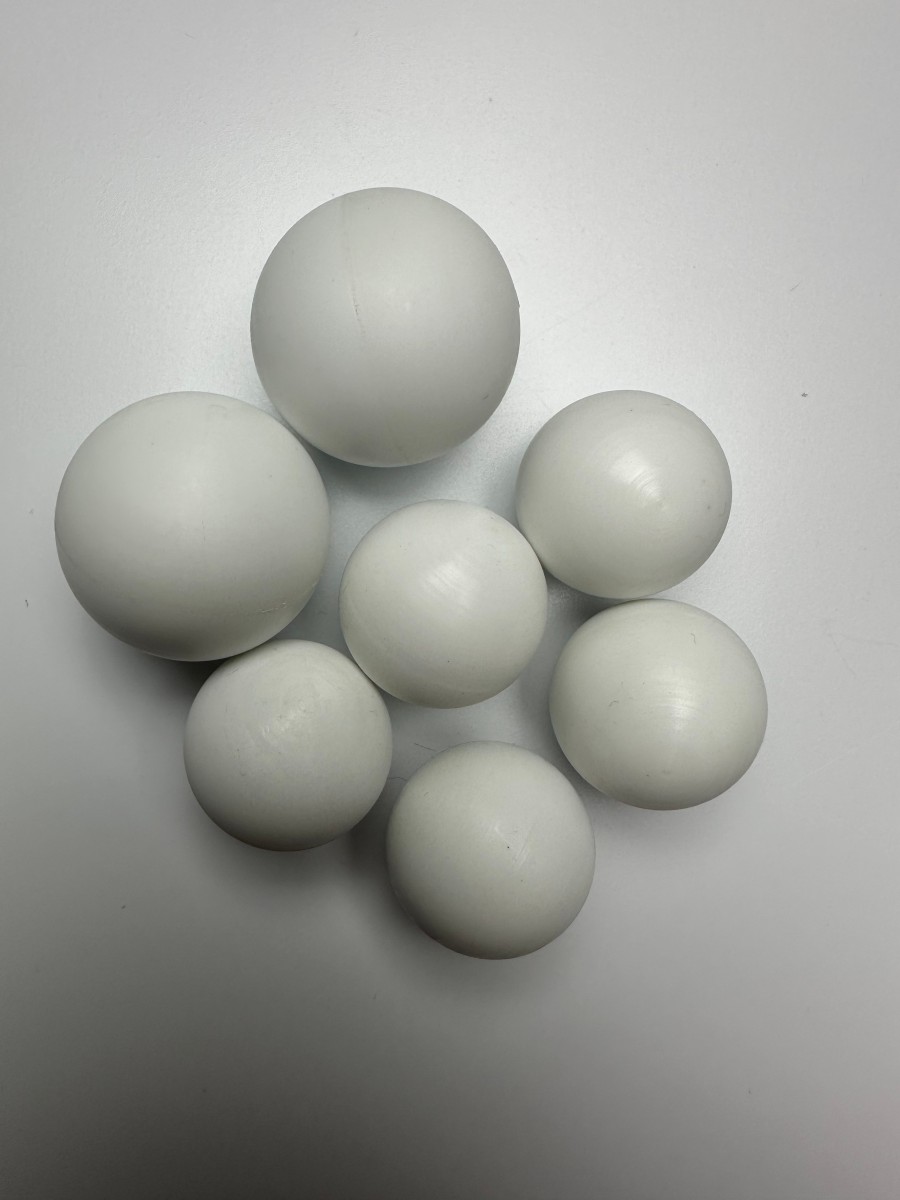 ertalyte® petp solid ball2